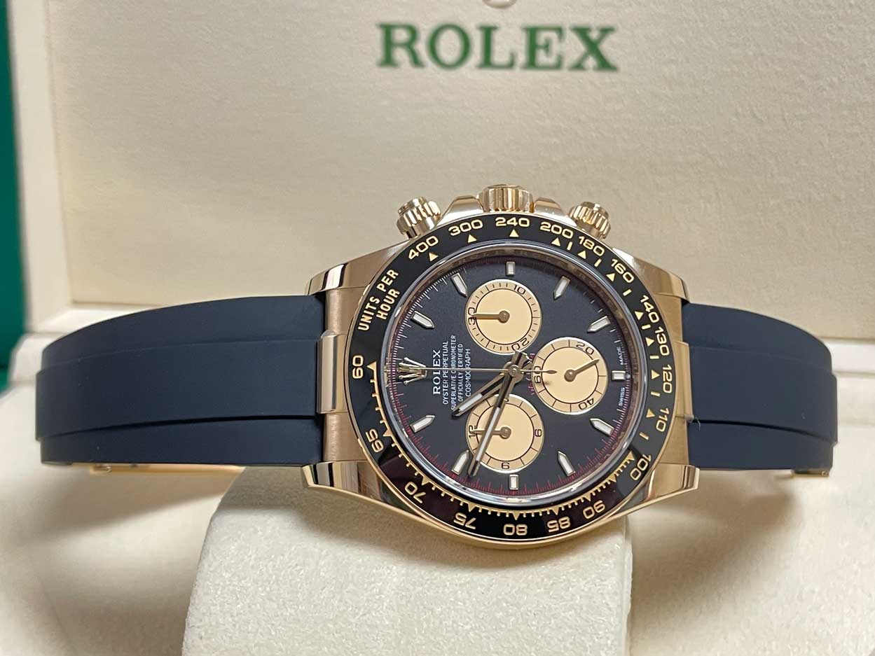 Rolex Cosmograph Daytona Yellow Gold Oysterflex Paul Newman - Image 4