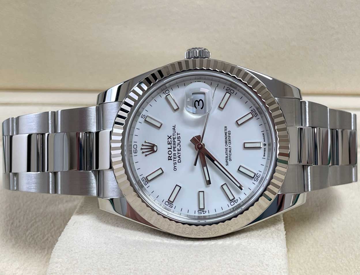Rolex Datejust 41 Steel and White Gold - Fluted Bezel - Oyster 126334 - Image 4