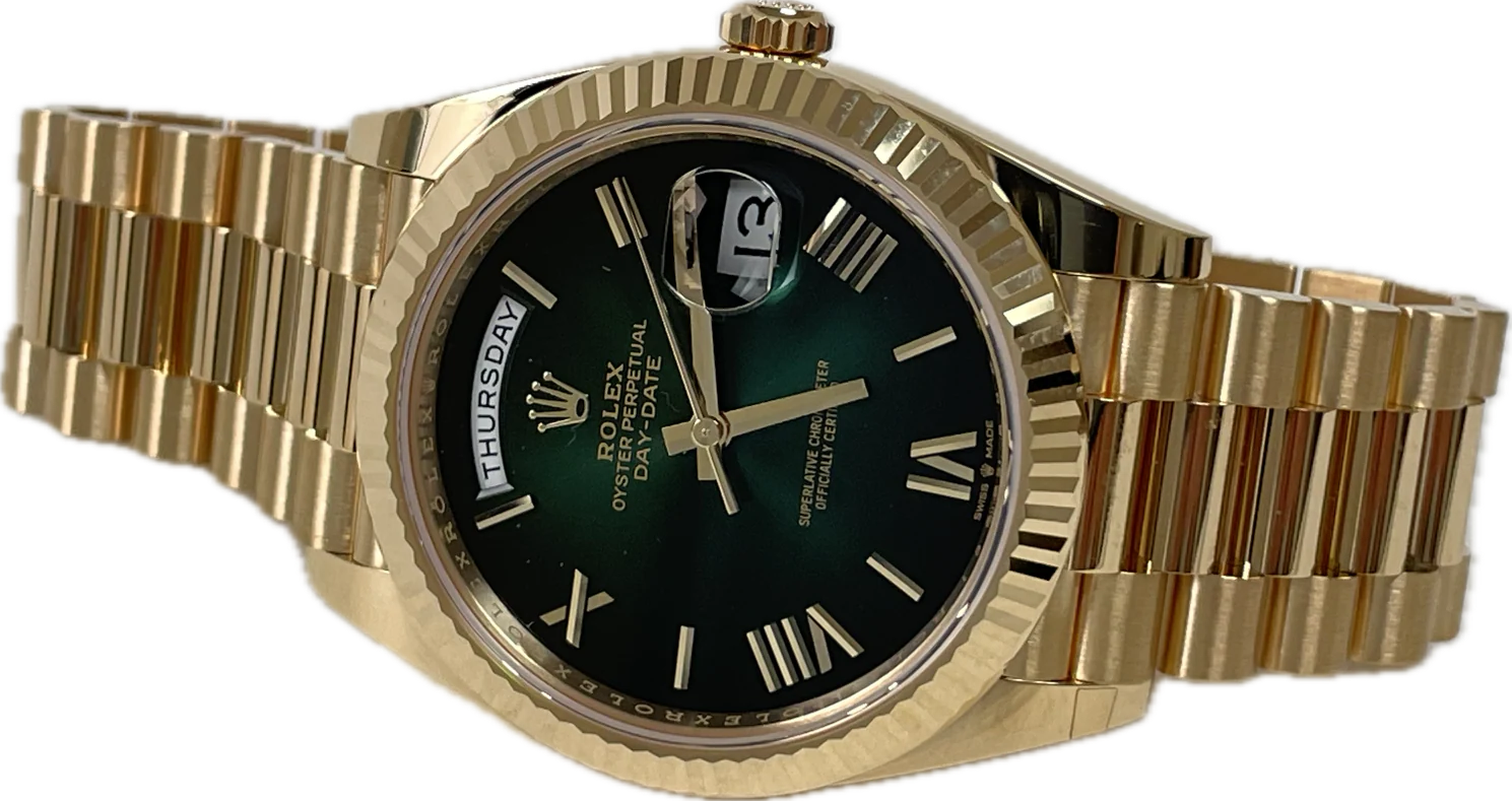 Rolex Day-Date 40 Yellow Gold - Image 5