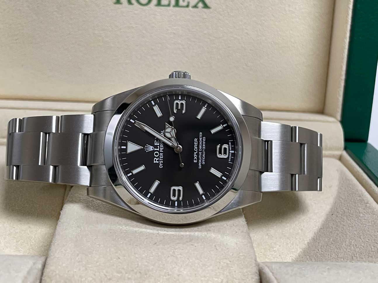 Rolex Oyster Perpetual Explorer 1 - Image 4