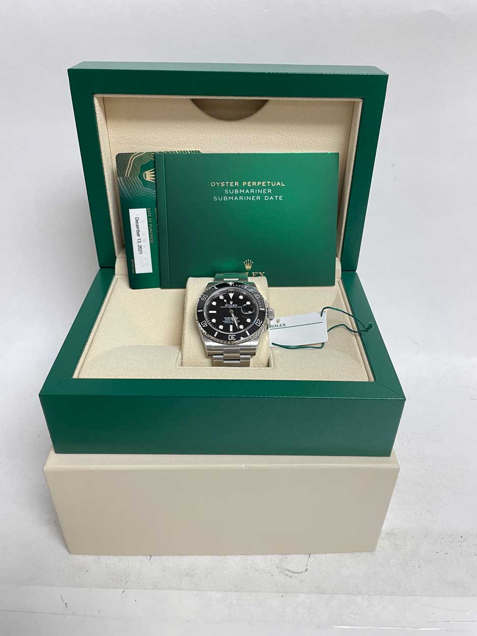 Rolex Submariner Date 41 - Image 6