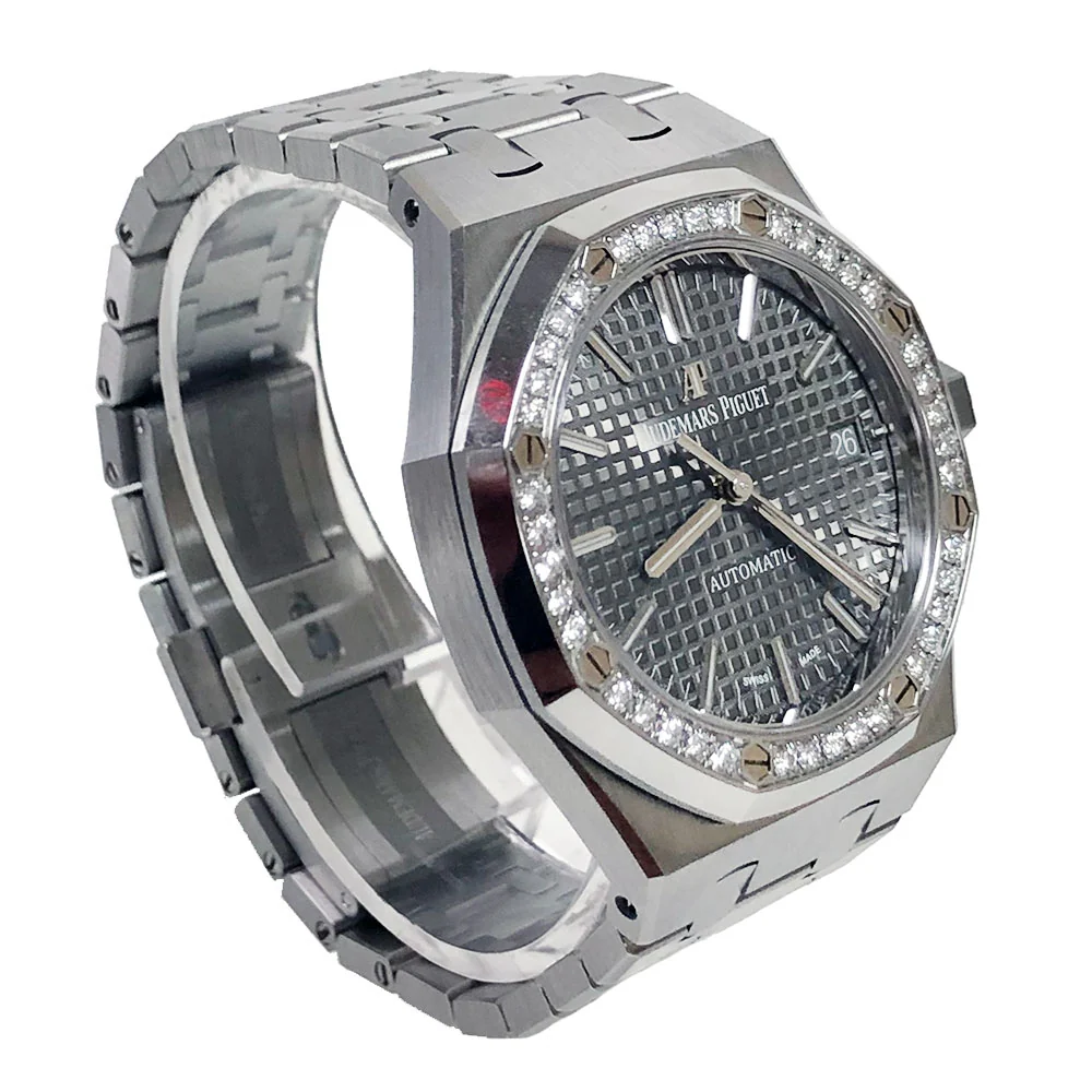 Audemars Piguet Royal Oak Automatic 37mm Ladies - Image 4
